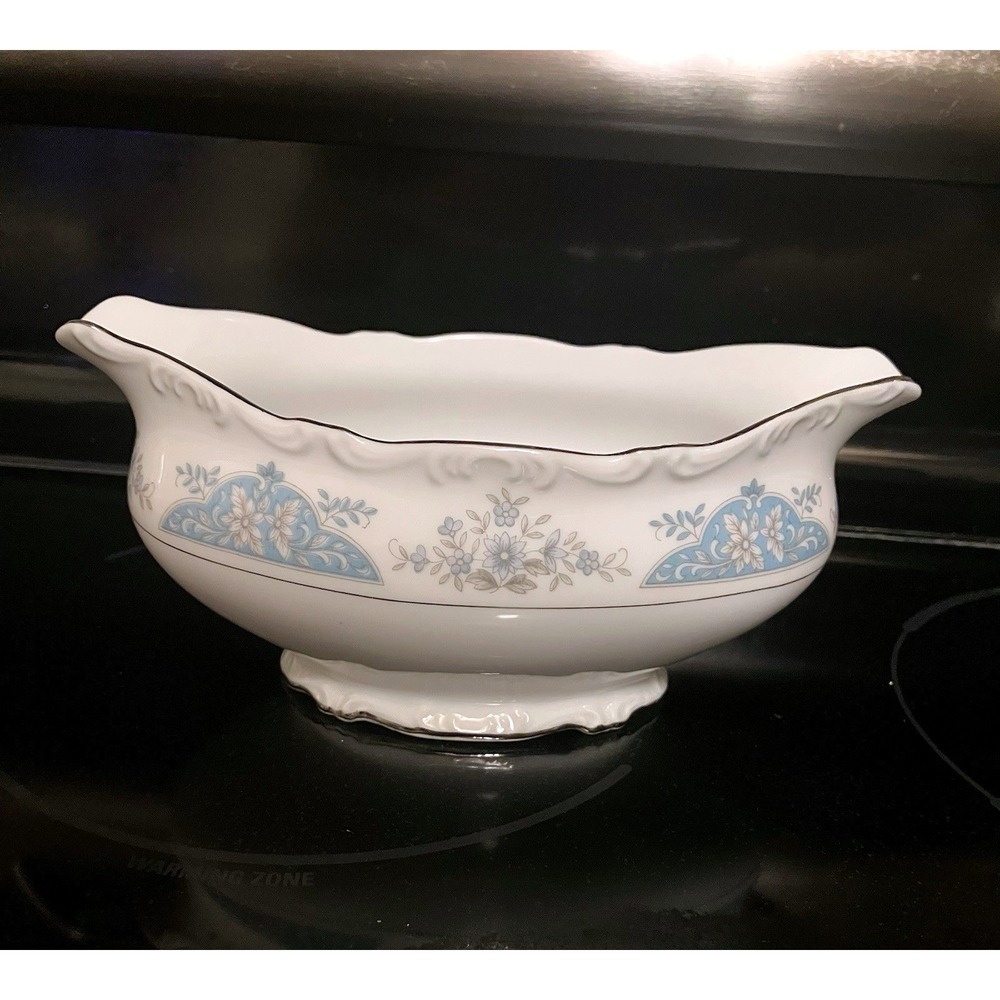 Mikasa Pompadour Blue Flower Japan Bowl